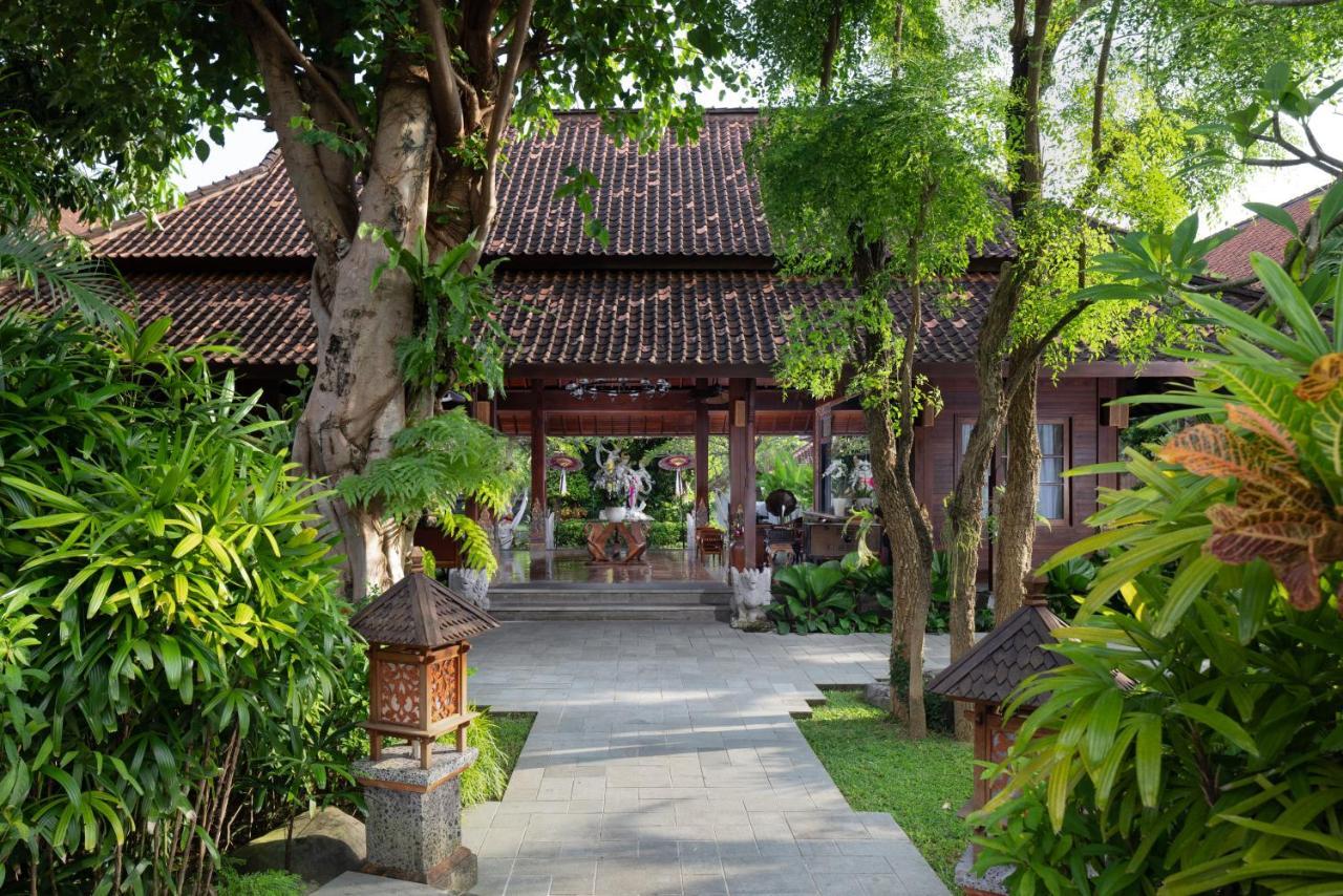 Отель The Alantara Sanur Экстерьер фото