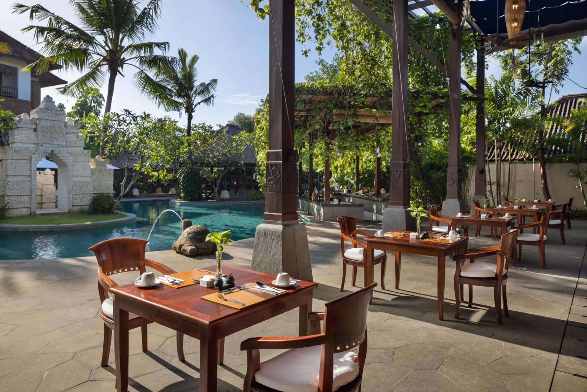 Отель The Alantara Sanur Экстерьер фото