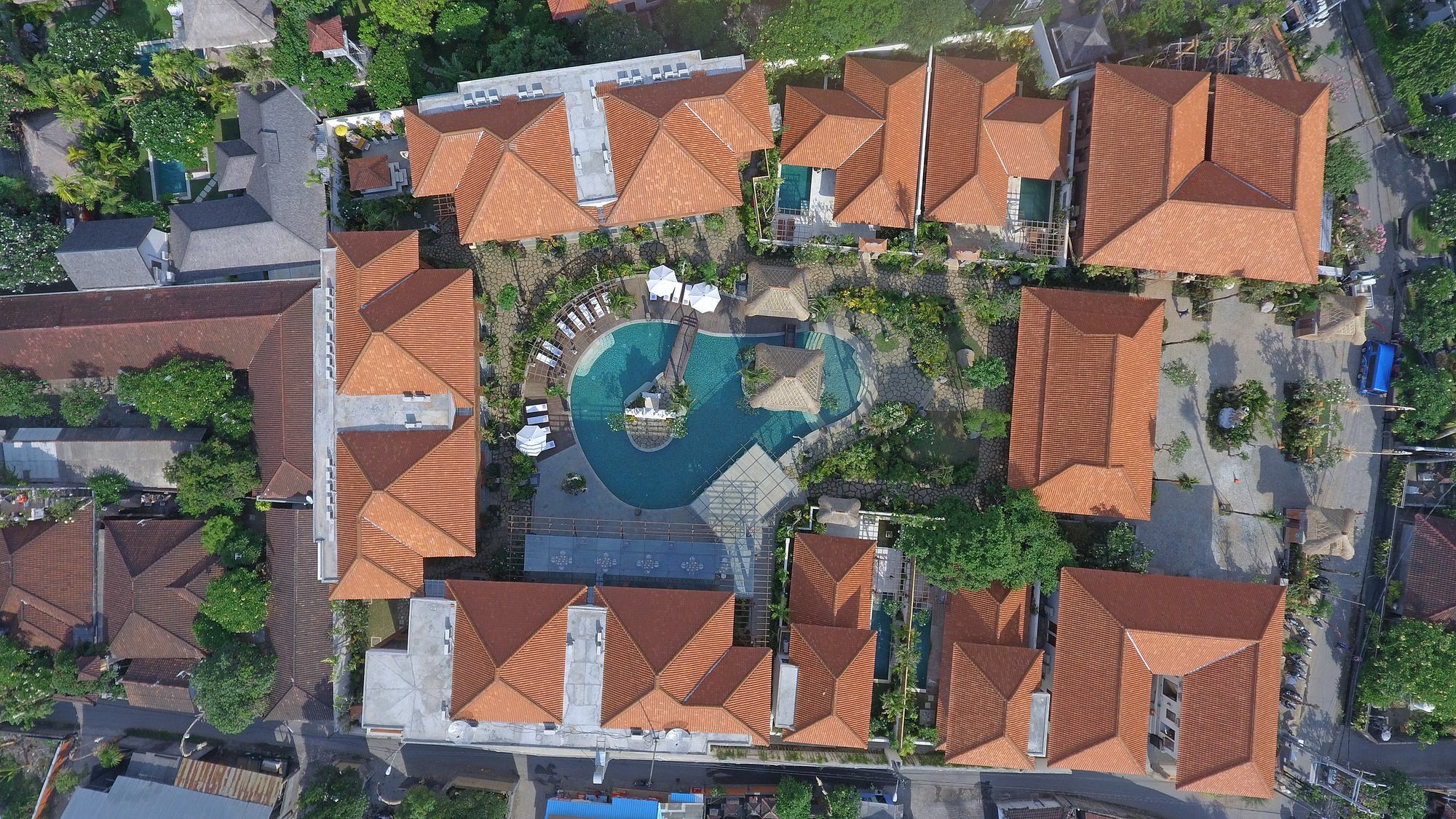 Отель The Alantara Sanur Экстерьер фото